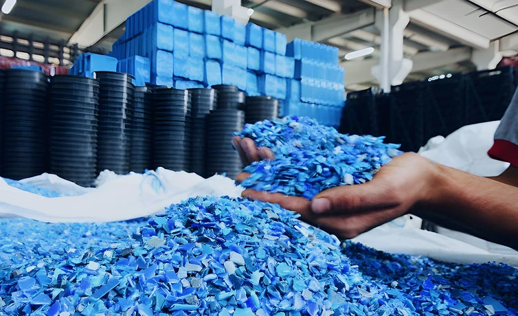 Переработка  полиэтилена и пластмасс